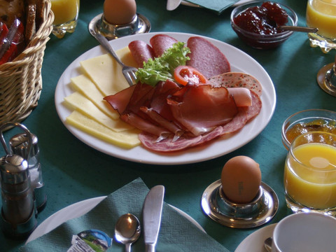 Schloss Issigau - Frühstück