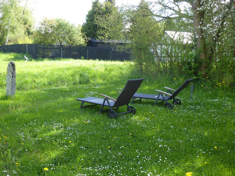 Schloss Issigau - Liegewiese