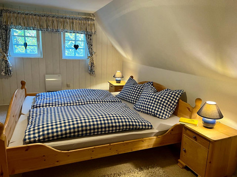 Großes Schlafzimmer 2