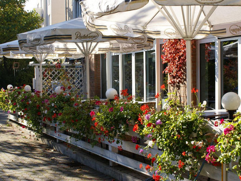 Bei schönem Wetter - Genuss auf der Terrasse
