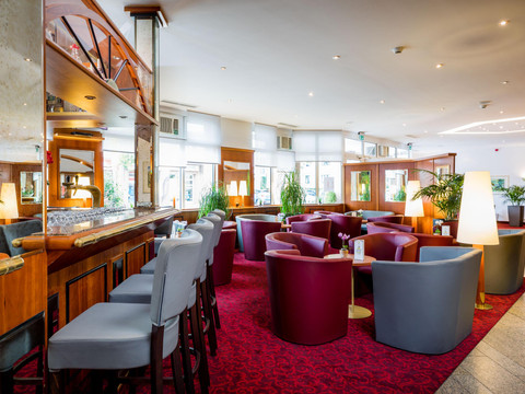 Lobby/Bar