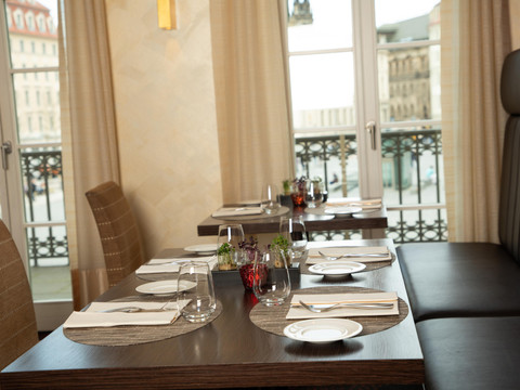 SHR_deSaxeDresden_restaurant_view-5mb