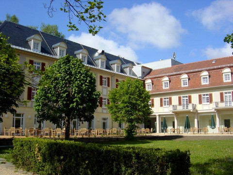 Ramada Bad Brambach Rückseite