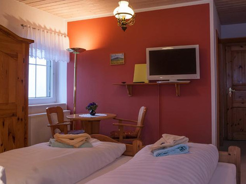 Beispiel Doppelzimmer Gästehaus "Auf der Heide"