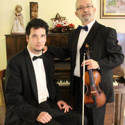 Zoltan Udvarnoki und Adam Hegyes_c_Udvarnoki.jpg