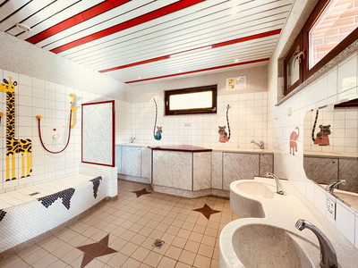 Campingplatz Regenbogen Bad Harzburg - Sanitärraum - Kinderbad