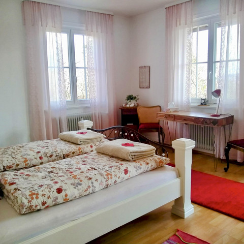 Rotes Schlafzimmer