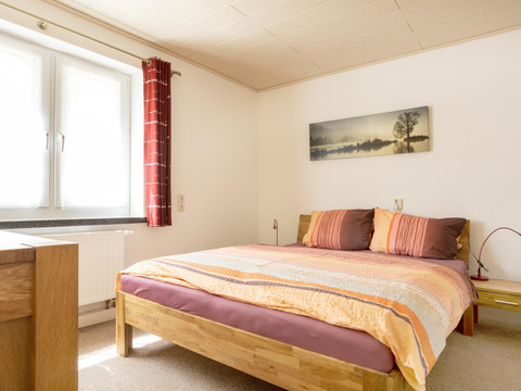 EG Schlafzimmer 1