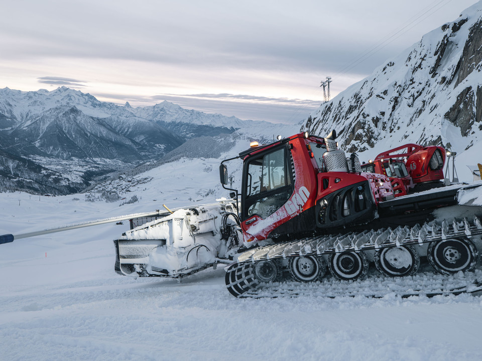 Reportage RRO : ouverture de la saison à l’Aletsch Arena Reportage RRO Saisoneröffnung in der Aletsch ArenaRRO Report: Season Opening at the Aletsch ArenaReportage RRO : ouverture de la saison à l’Aletsch Arena