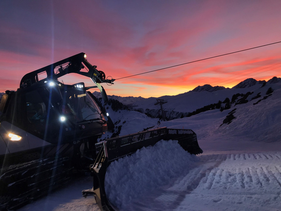 pistenbully-winter-aletsch-arena-07.jpeg