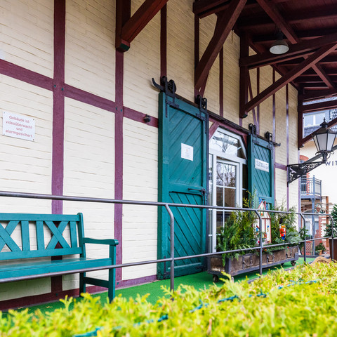 Bahnhof Witterschlick Aussenansicht