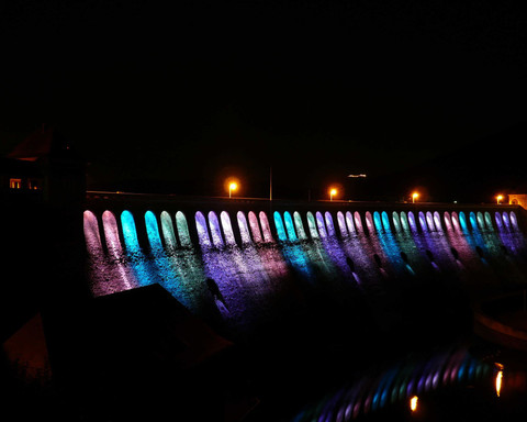 Lichtspiel an der Edersee Staumauer