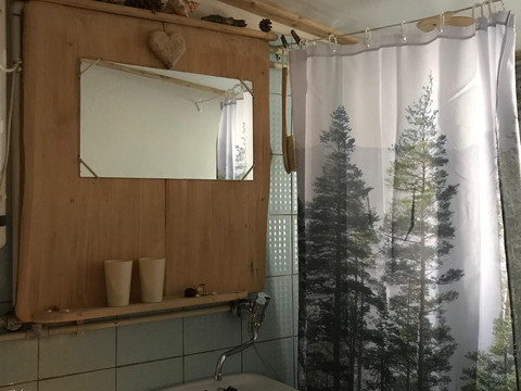 Ferienwohnung „Eichhörnchennest“ Toilette