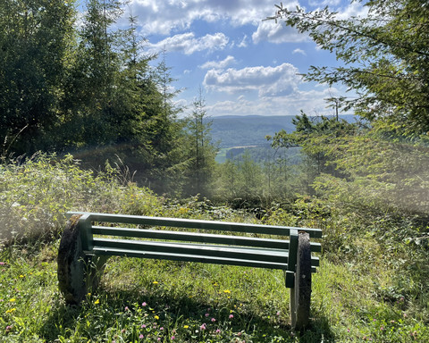 Sitzbank Estenbergrundweg 1