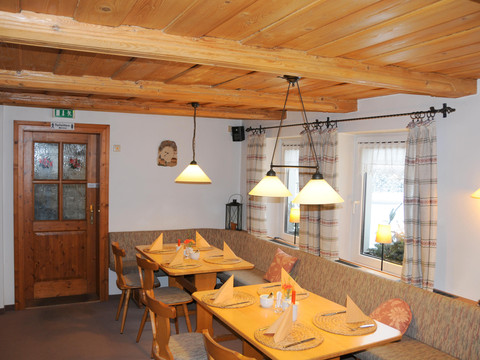 pension-klette-oybin-gaststube5