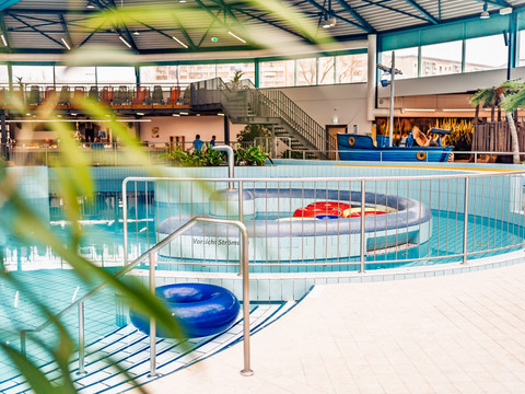 Familienbecken im Lausitzbad HoyerswerdaFamily pool in the Lausitzbad HoyerswerdaRodinný bazén v Lužických horách HoyerswerdaRodzinny basen w ośrodku Lausitzbad HoyerswerdaFamiliezwembad in Lausitzbad HoyerswerdaPiscina per famiglie nel Lausitzbad Hoyerswerda