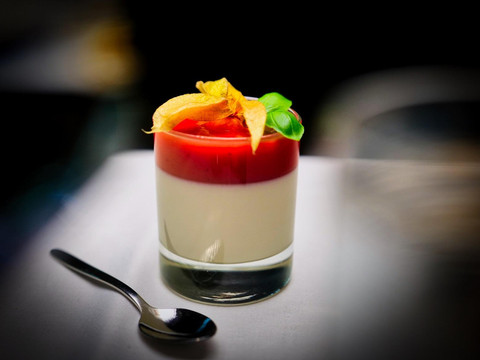 Erdber-Panna Cotta