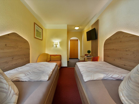 Zweibettzimmer