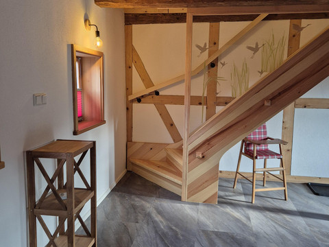 Treppe ins DG Scheibe