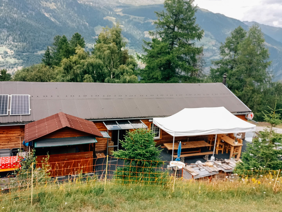 Berggasthaus Chäller.jpg