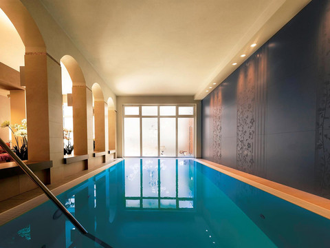 Das Blütenbad - Indoorpool