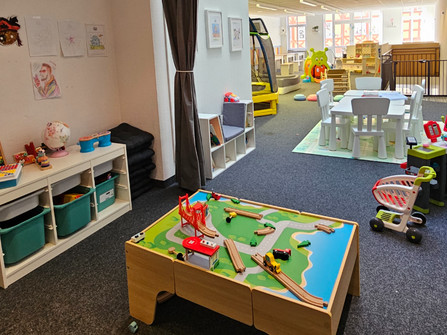 Der Buckelwal Kindercafé, innen