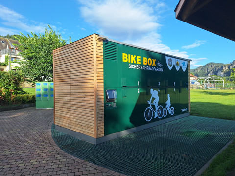 Fietsgarage Kurort Rathen Fahrradgarage mit 16 Stellplätzen in Kurort RathenBicycle garage with 16 parking spaces in Kurort RathenGaráž pro jízdní kola s 16 parkovacími místy v Kurort RathenFietsgarage met 16 parkeerplaatsen in Kurort Rathen