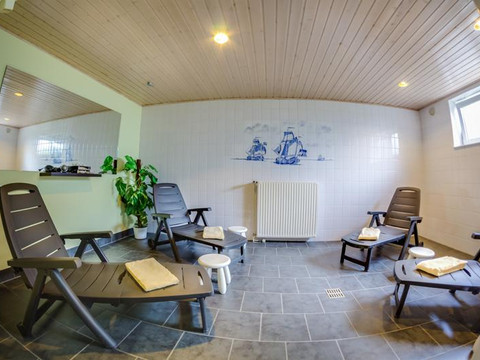 Ruheraum Sauna