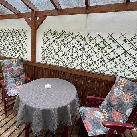 F6DCA54F-D778-45C5-BD11-B0D5703EC088_1_105_c