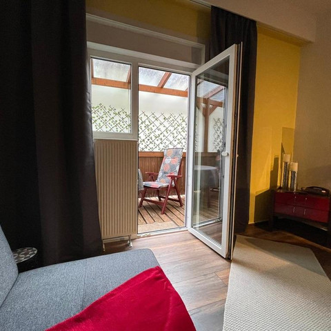 7B068F4B-3008-450A-A0F2-38B724D3111F_1_105_c