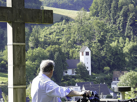 Auf & Ab himmelwärts. Der Kultur- und Kirchenradweg Engelskirchen
