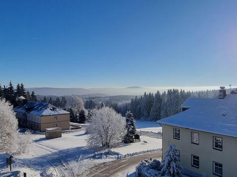 Ausblick vom Hotel im Winter