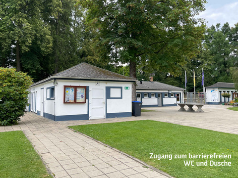 Behinderten WC Gebäude mit WC für Rollstuhlfahrer Building with WC for wheelchair usersBudova s WC pro vozíčkářeGebouw met WC voor rolstoelgebruikers