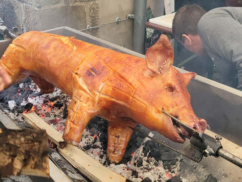 zünftige Bauden-Feste mit Musik und Tanz