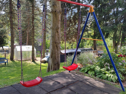 Spielplatz in unserem Garten