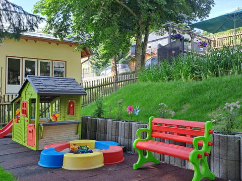 Spielplatz in unserem Garten