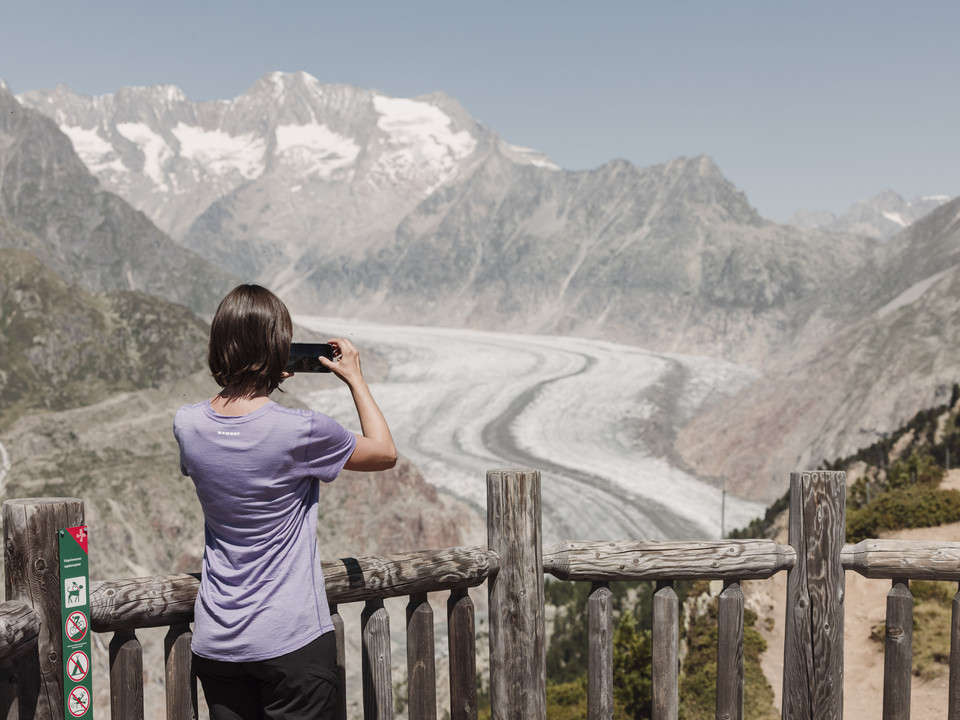 Aussicht bei den View Points der Aletsch Arena Aussicht bei den View Points der Aletsch Arena