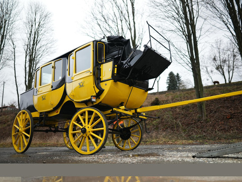 Historische Postkutsche
