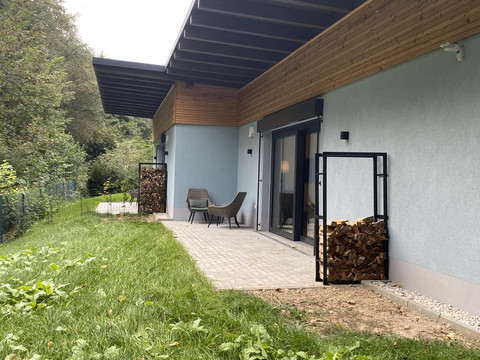 Umzäunte Terrasse A1