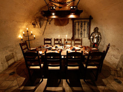 Hotel & Spa Wasserschloss Westerburg - Ritterkeller Hotel & Spa Wasserschloss Westerburg - Ritterkeller