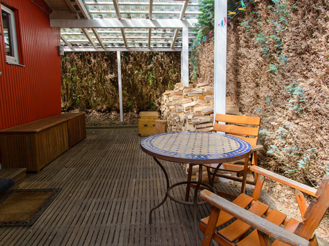 Siegtal Finca Terasse Eingang.jpg