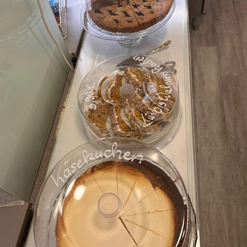 Zuckerbäckerei Kuchentheke