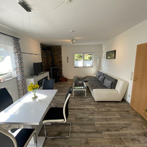 Wohnzimmer Ferienwohnung "Am Siegsteig"