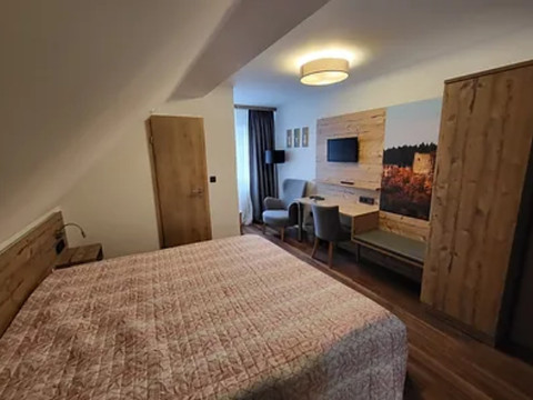 Beispiel Zimmer Hotel Bergischer Hofgarten
