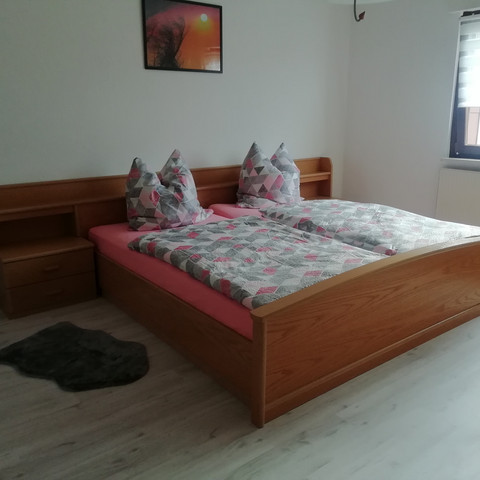 Schlafzimmer 2 Ferienwohnung Mädi