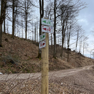 Die Beschilderung der Volksbank Arena Harz und des Devils Trails