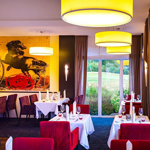 5_RESTAURANT