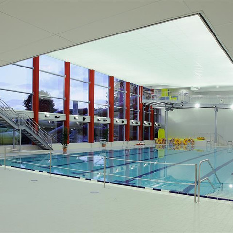 Oktopus Hallenbad