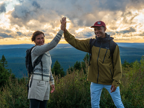 Wanderer haben einen Anstieg geschafft