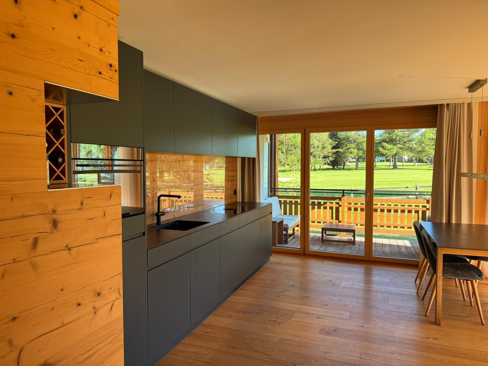 WhatsApp Image 2025-11-20 at 23.10.51 (2)